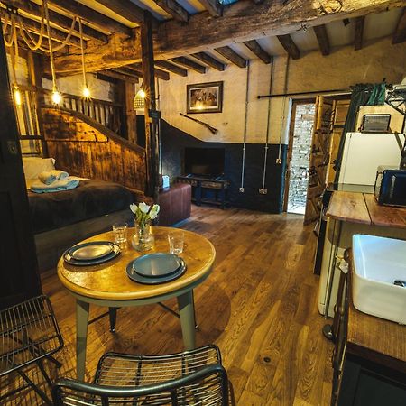 Ms 14 The Shergar Suite Marske エクステリア 写真